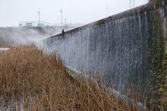 Wasserfall in den Wassergärten Landsweiler-Reden 