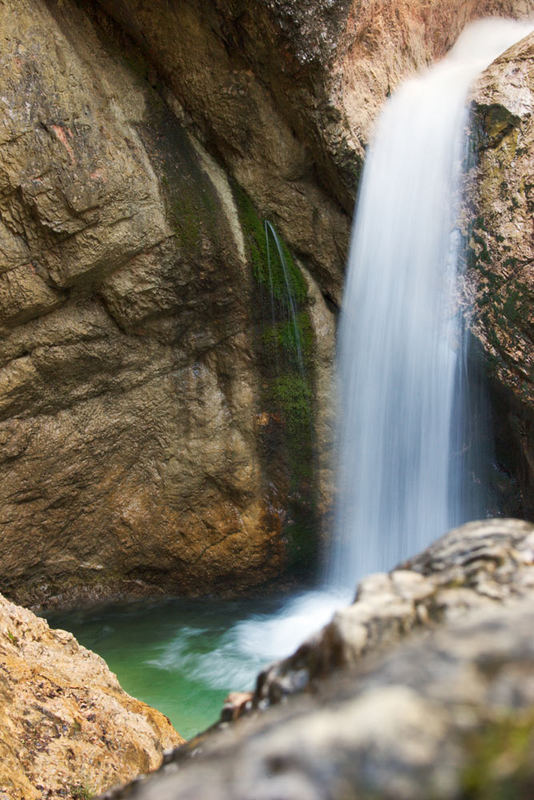 Wasserfall in der Almbachklamm