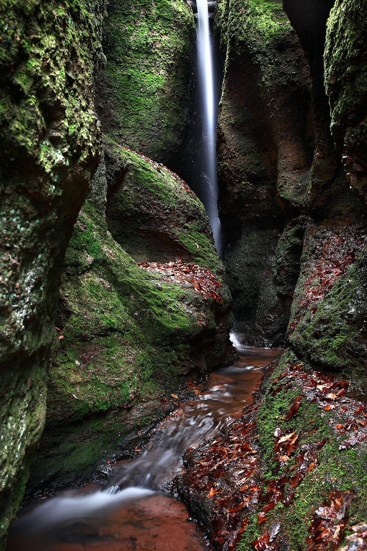 Wasserfall in der Drachenschlucht