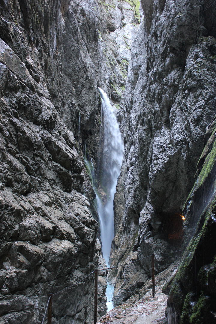 Wasserfall in der Klamm