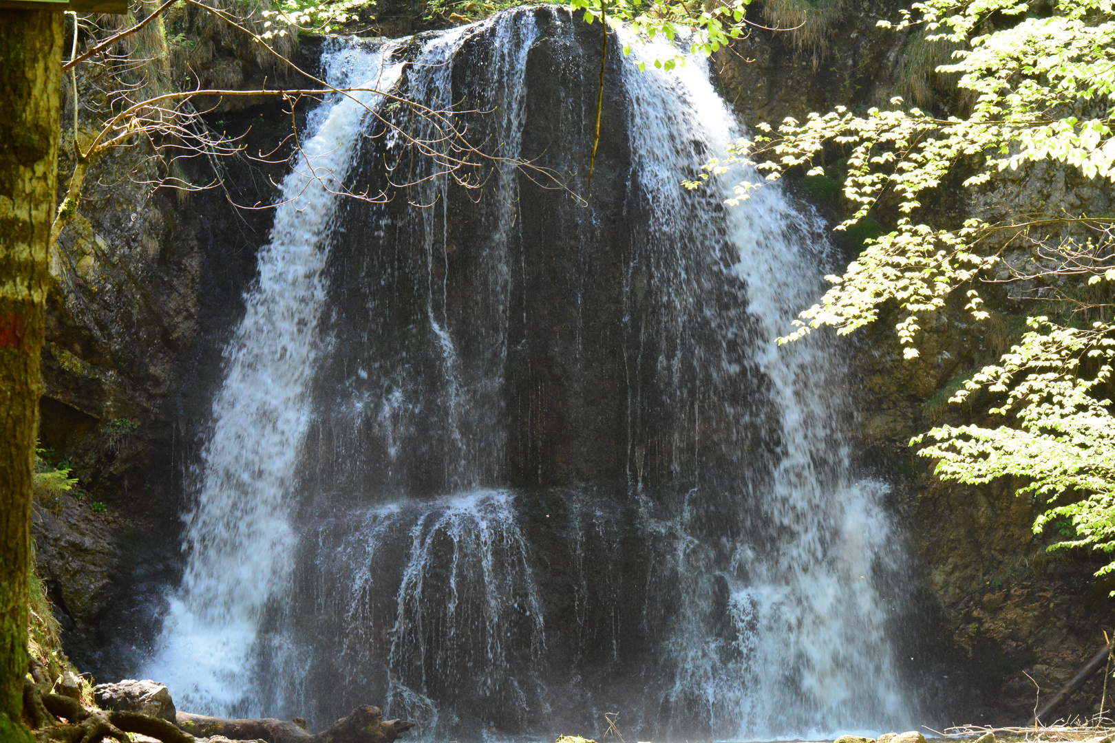 Wasserfall in der Nähe vom Schliersee