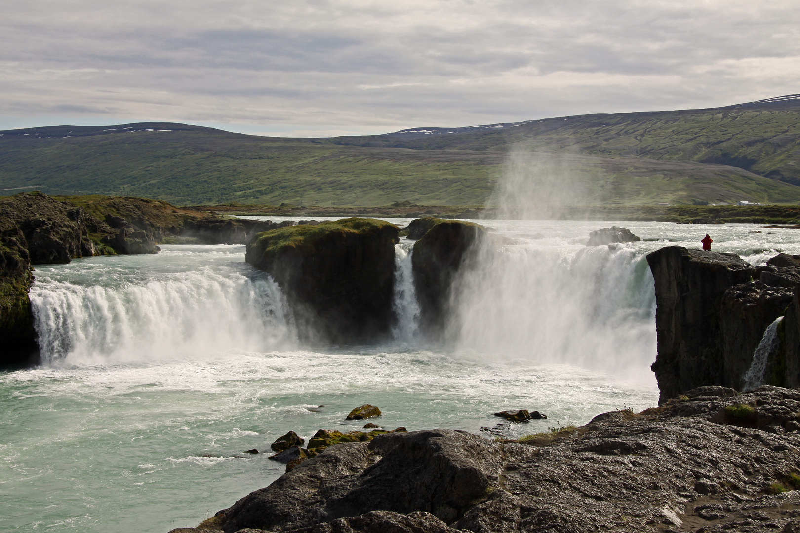 Wasserfall in Island 1