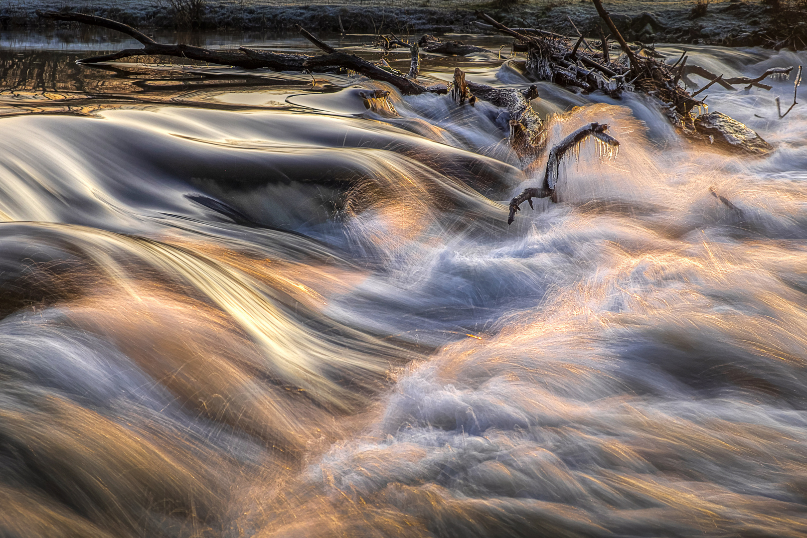 Wasserfall in Neustadt bei Sonnenuntergang