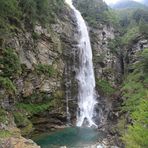 Wasserfall in Sonogno Verzascatal