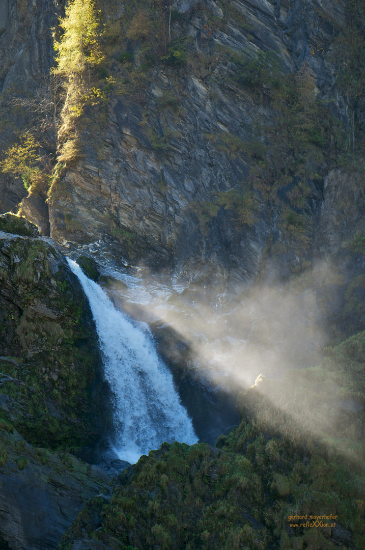 Wasserfall - Lichtfall