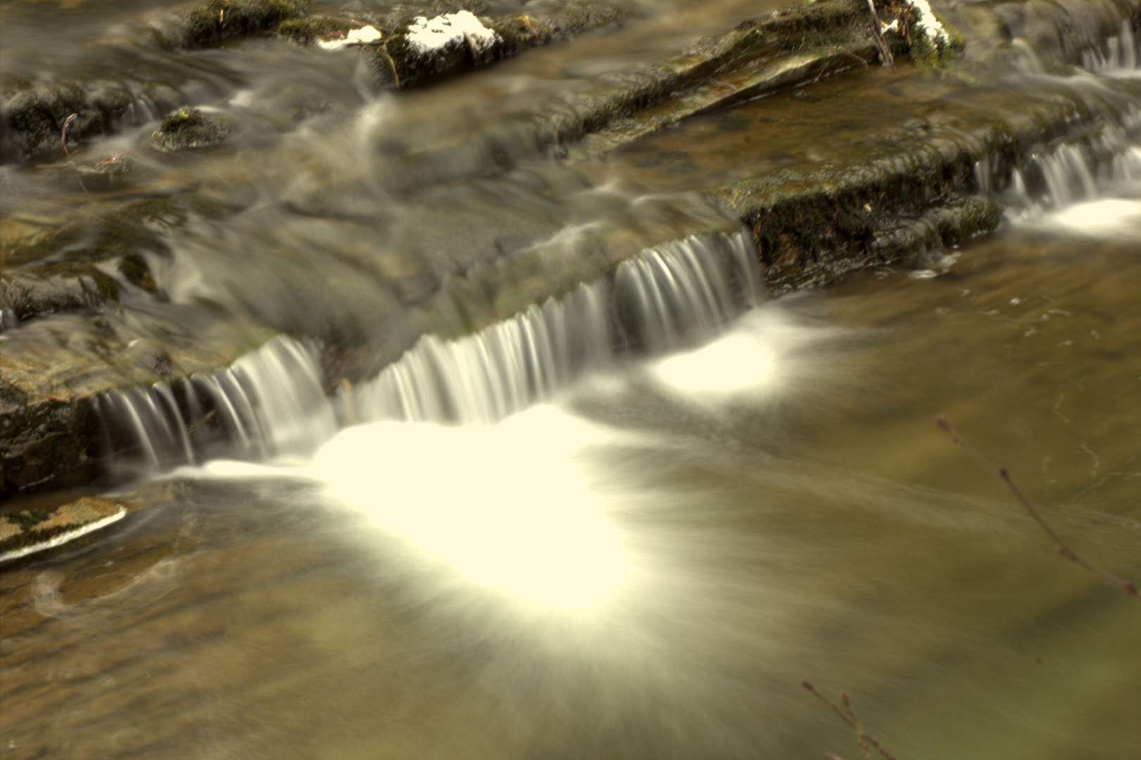 "Wasserfall" mit langer Belichtungszeit.