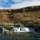 Wasserfall mit Moos