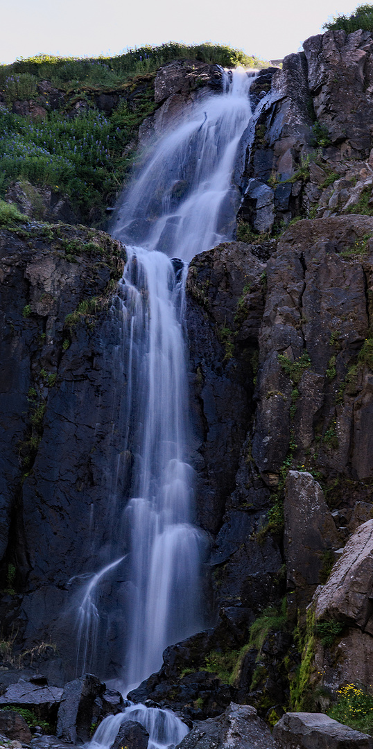 Wasserfall Seydisfjördur Island