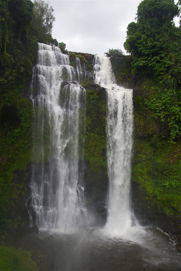 wasserfall, südlaos 2010