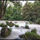 Wasserfall vom Isar Eisbach im Englischen Garten