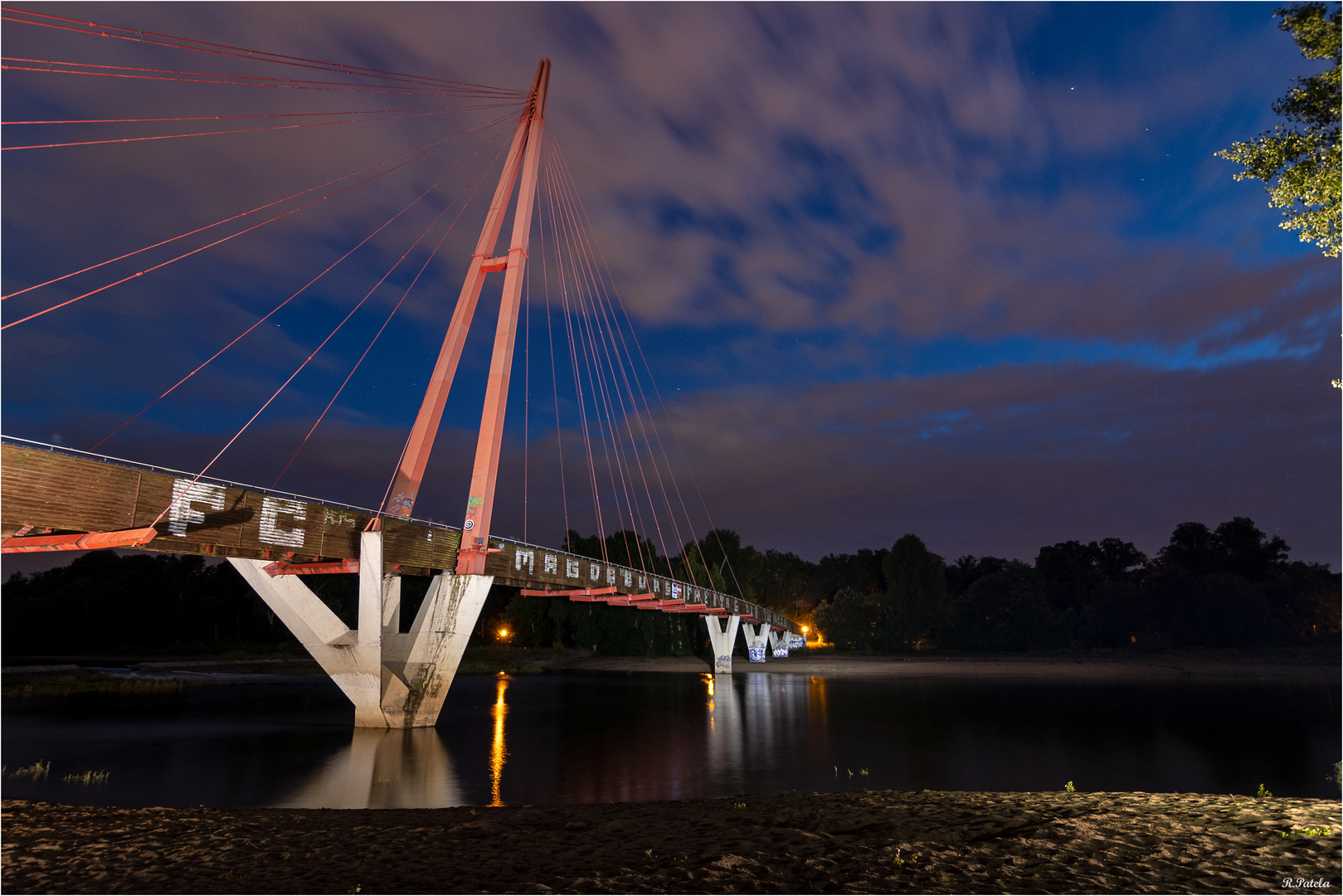 Wasserfallbrücke in Magdeburg