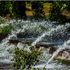 Wasserfontänen ... mit "Wasserkonfetti-Effekt" ...