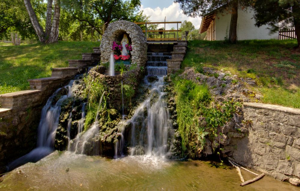 Wassergrotte (Eiermühle)