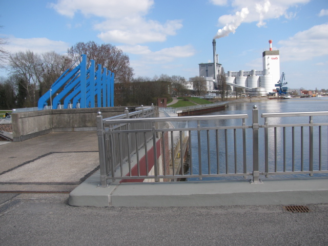 Wasserkraftwerk stellt sich vor