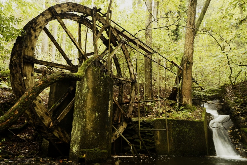 Wasserkunst einer alten Papierfabrik