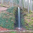 Wasserlauf zum Hilschweiher im Edenkobener Tal