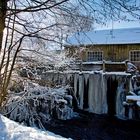 Wassermühle im Winterkleid