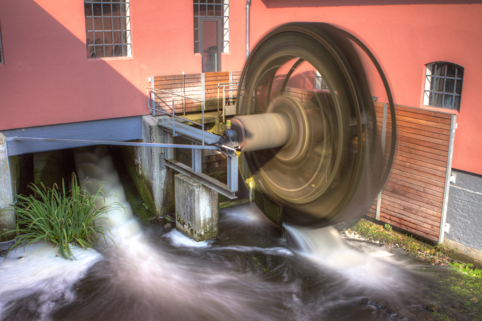 "Wassermühle mit Turbogang"