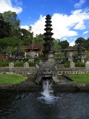 Wasserpalast Tirthagangga