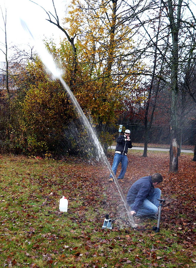 Wasserrakete beim Start