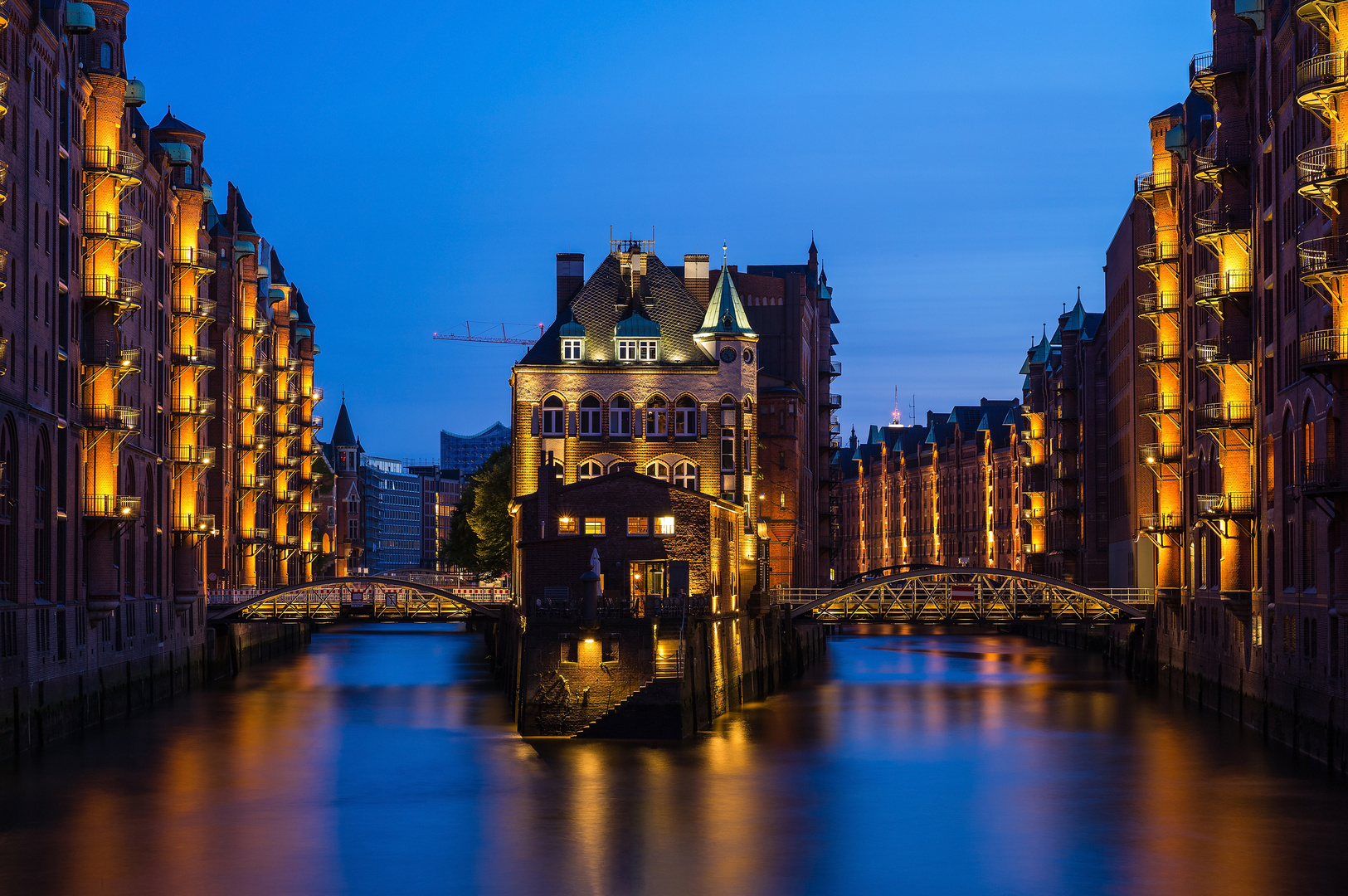 Wasserschlösschen in der Speicherstadt 2