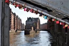 Wasserschlößchen in der Speicherstadt - Hamburg