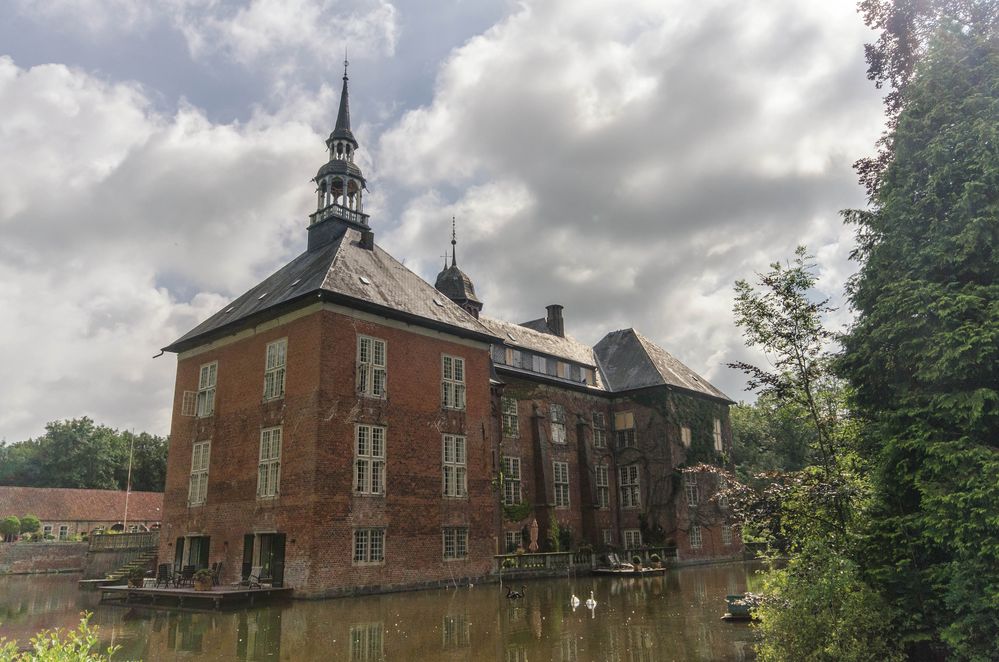 Wasserschloss Goedens bei Sande