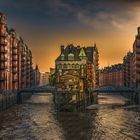 Wasserschloss im sommerlichen Abendlicht