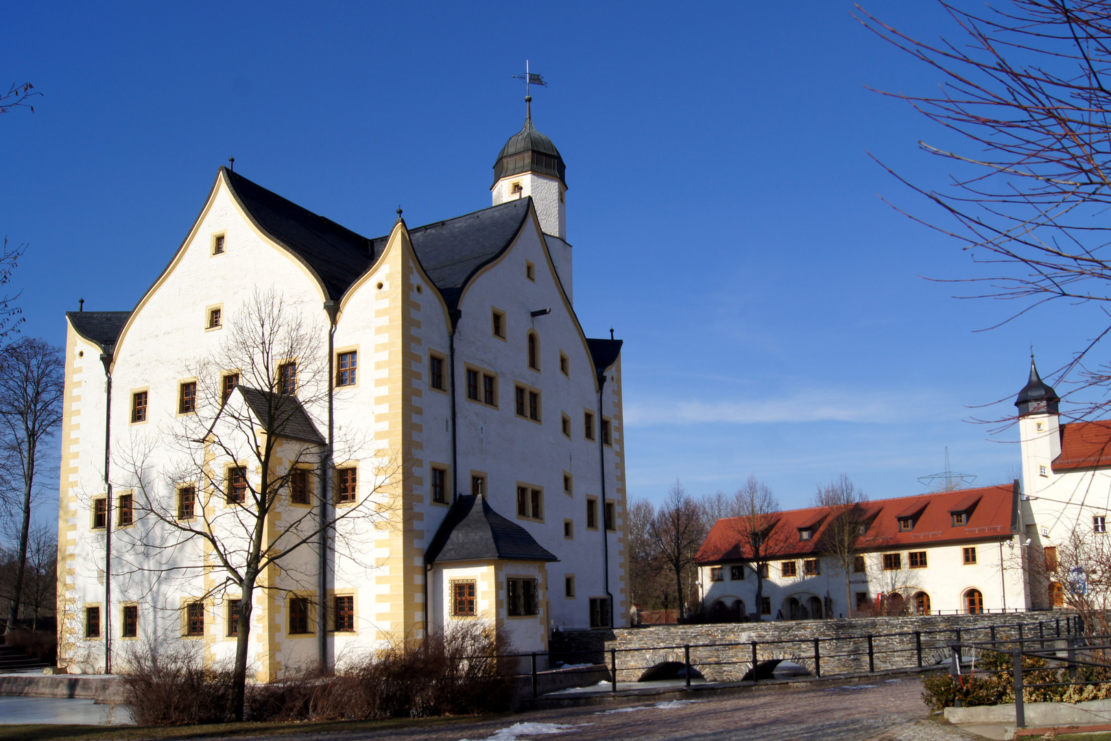 Wasserschloss Klaffenbach, Frontansicht