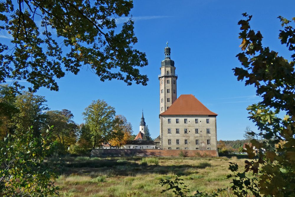 Wasserschloß ohne Wasser