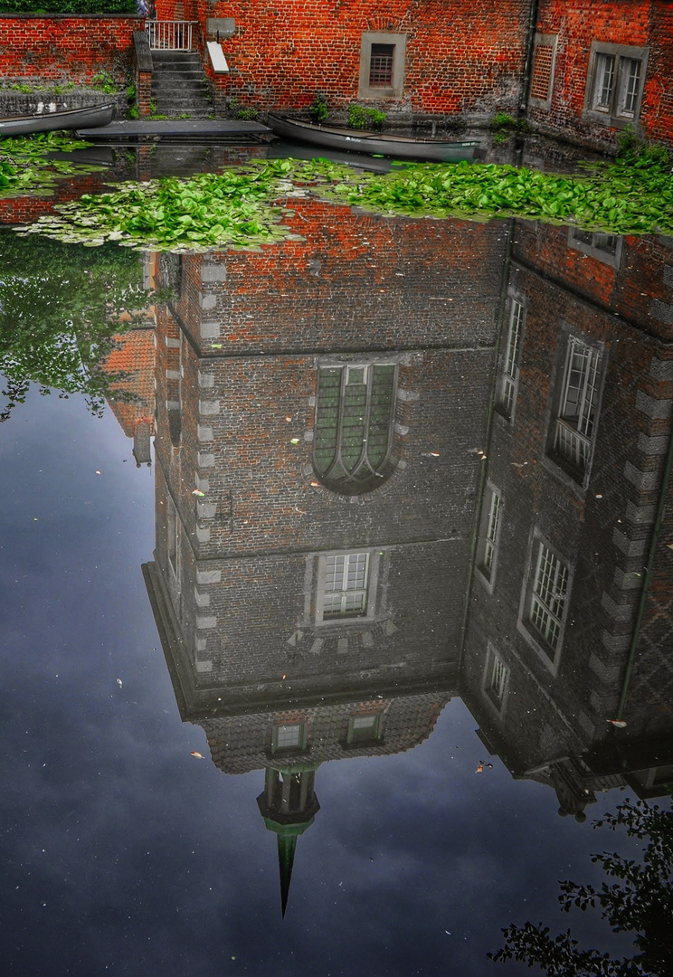 Wasserschloss Spiegelei