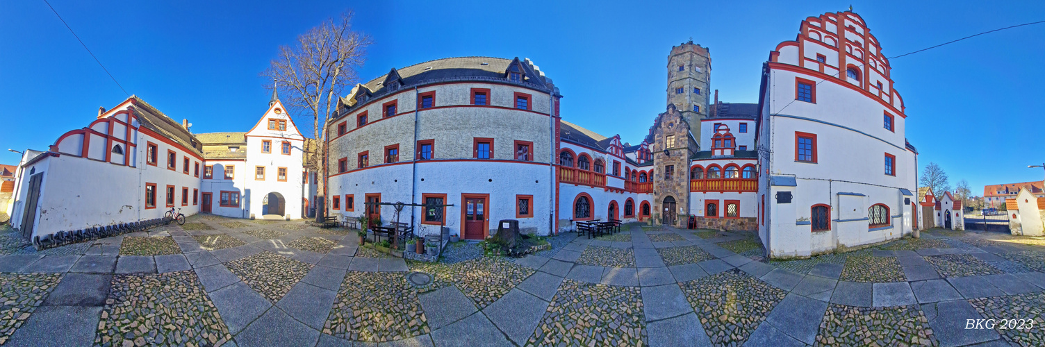 Wasserschloss Windischleuba im 360 Grad Blick 