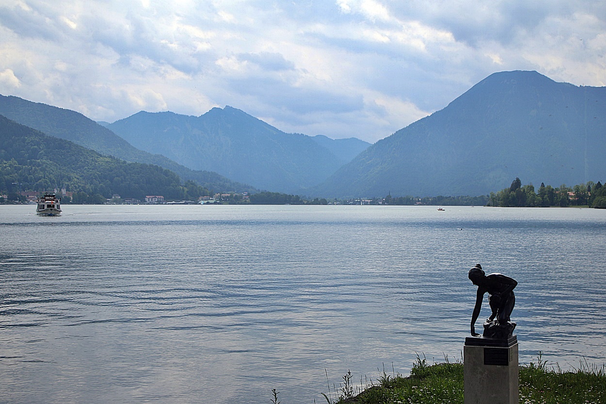 "Wasserschöpferin" am Tegernsee