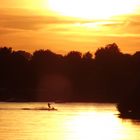 Wasserski im Sonnenuntergang