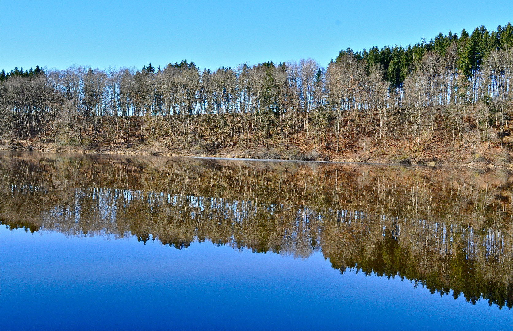 WASSERSPIEGEL