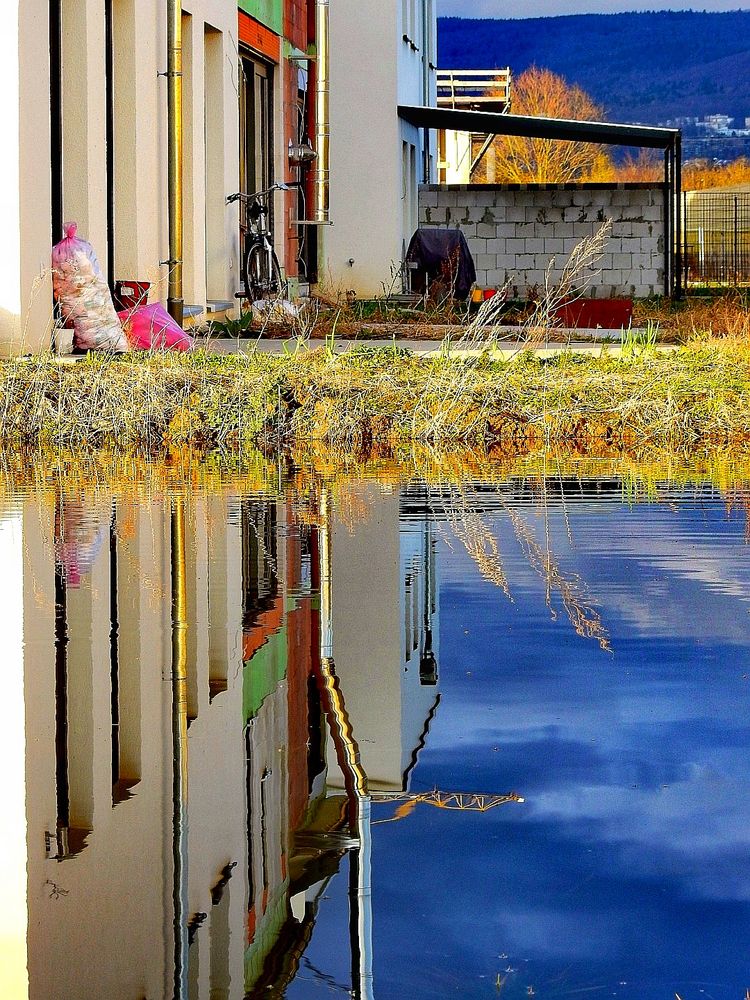 Wasserspiegelung Foto & Bild | fotos, himmel, natur Bilder auf