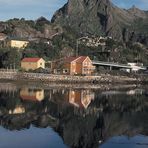 Wasserspiegelung auf den Lofoten 2