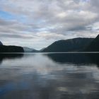 - Wasserspiegelung im Fjord - 