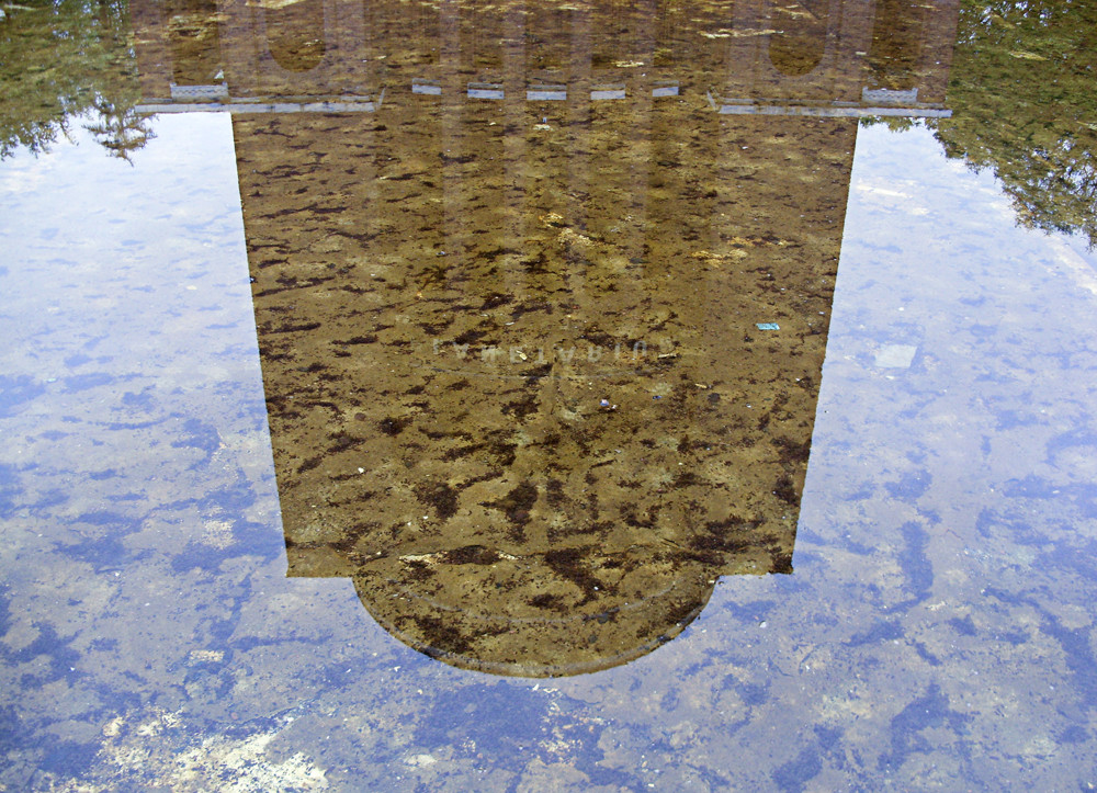 Wasserspiegelung | Planetarium Hamburg