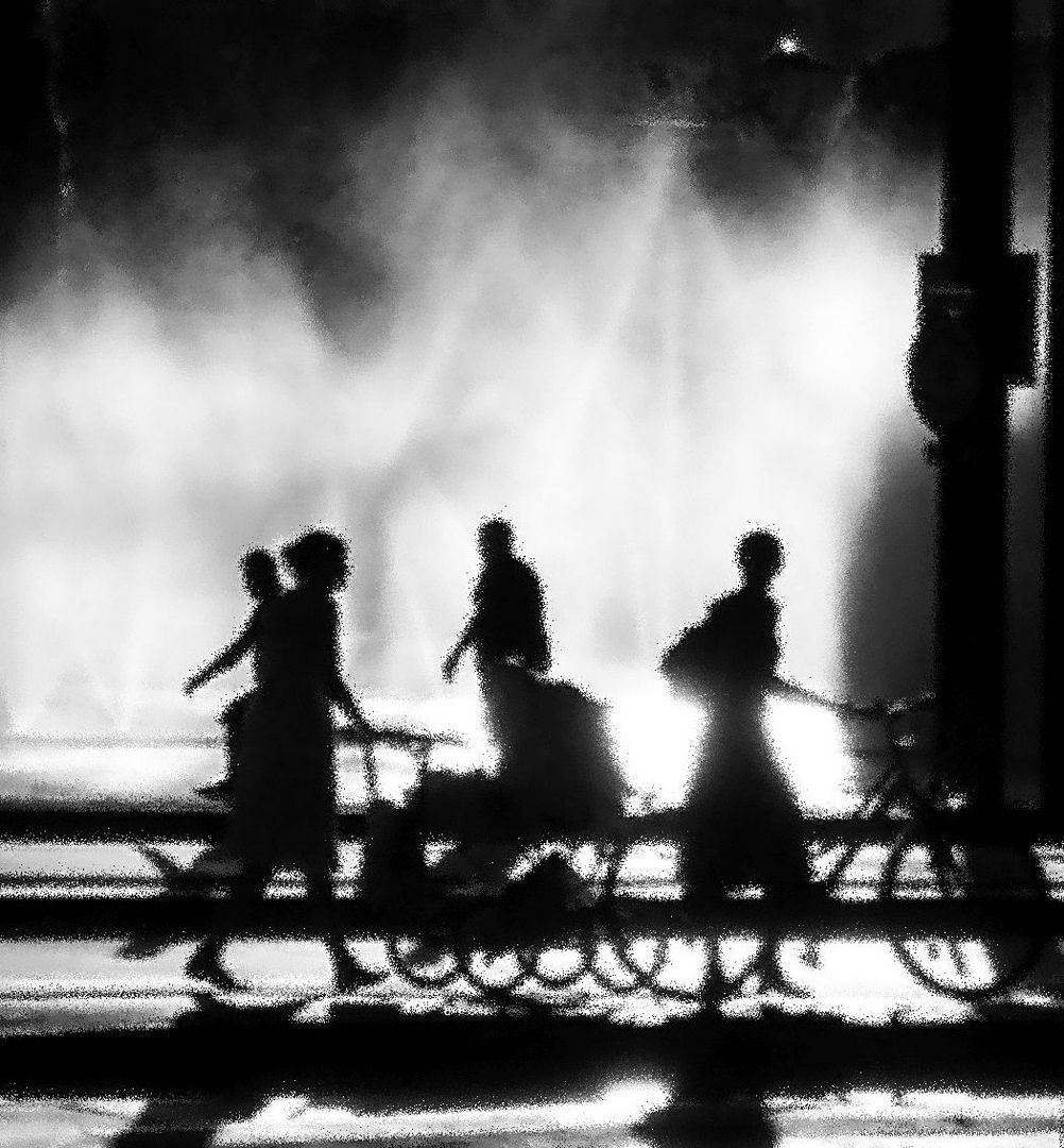 Wasserspiele am Praterstern. Gruppenbild mit Damen