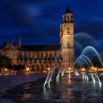 Wasserspiele auf dem Domplatz...