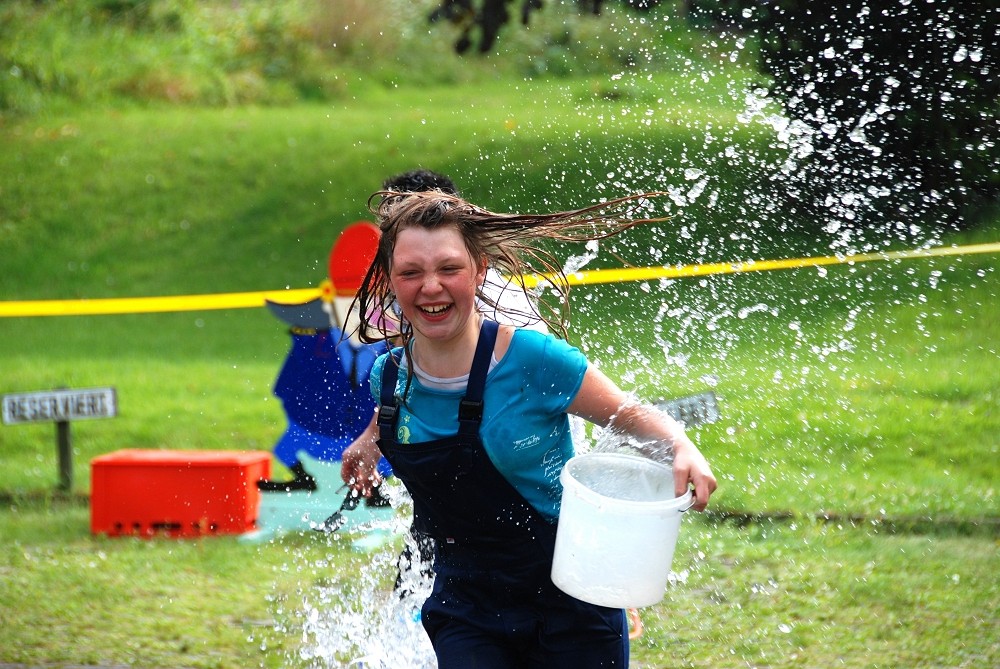 Wasserspiele bei der Jugendfeuerwehr