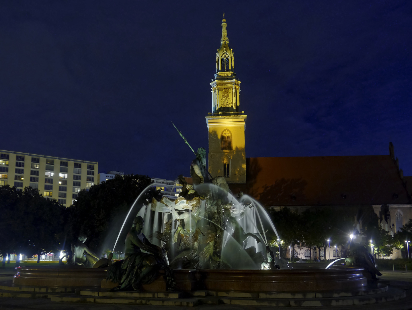 Wasserspiele bei Nacht 2