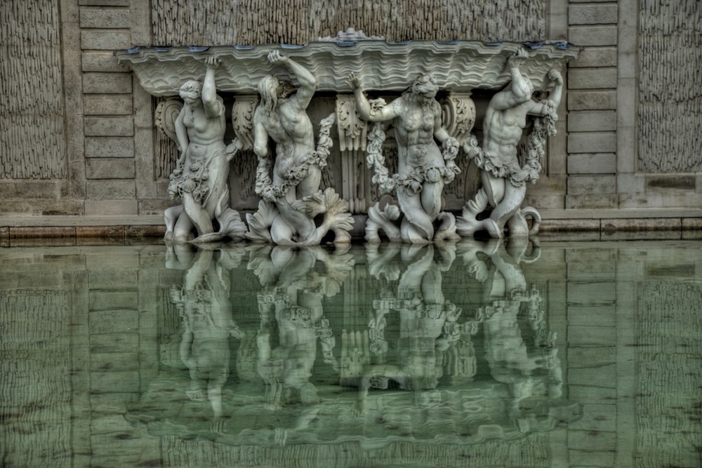 Wasserspiele im Schlossgarten Belvedere Wien