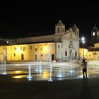 Wasserspiele in der Nacht