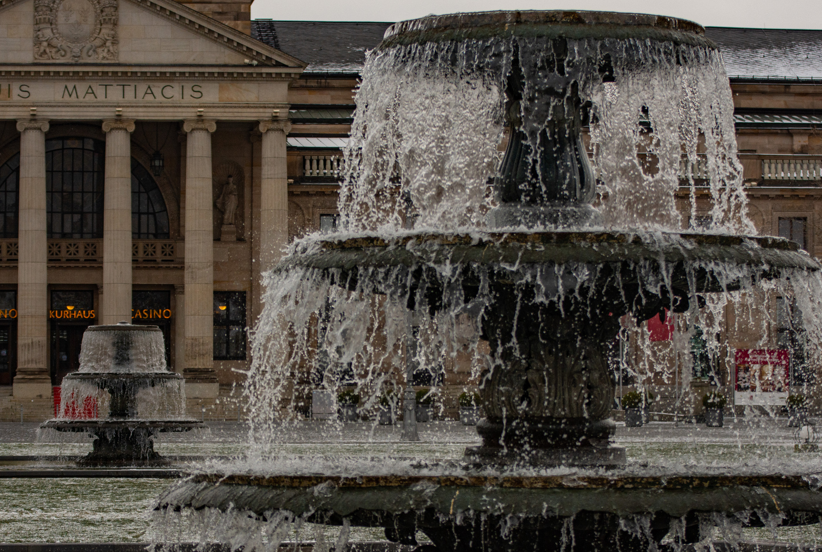 Wasserspiele vor dem Kurhaus 1