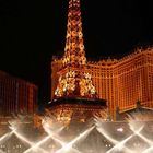 Wasserspiele vor Paris / Las Vegas