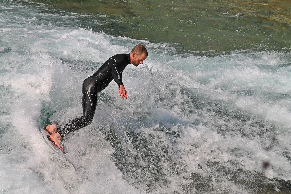 Wassersport auf der Aare in Thun/ CH