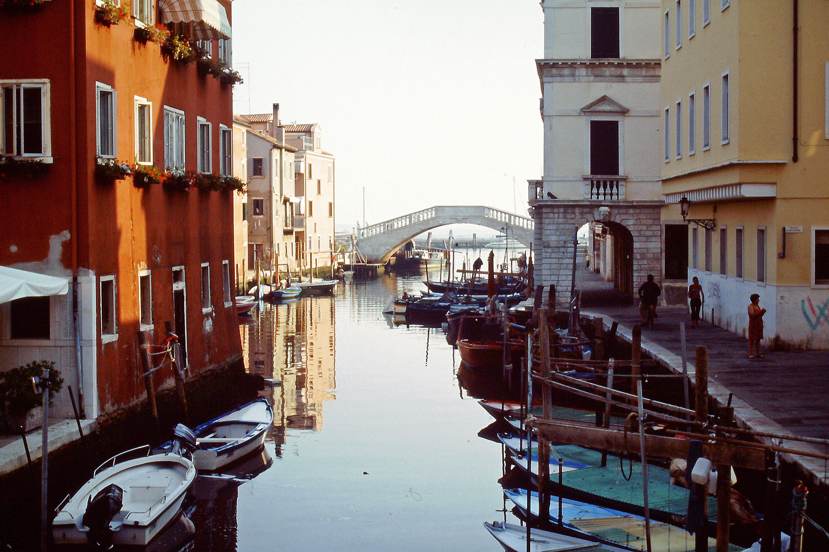 Wasserstraße in Chioggio ( Italien)