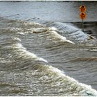 Wasserstraße - wörtlich genommen